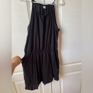 Size L NWOT OLD NAVY BLACK ROMPER